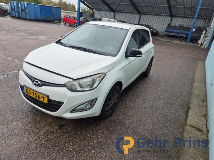 Hyundai i20 1.1 CRDi VGT 12V Sloopvoertuig (2014, Wit)