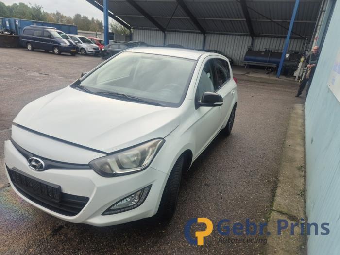 Hyundai i20 1.1 CRDi VGT 12V Sloopvoertuig (2014, Wit)