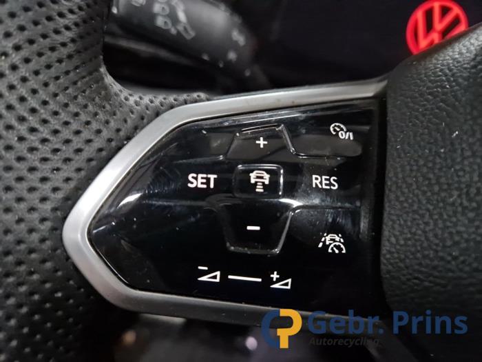 Volkswagen Golf VIII 2.0 GTI 16V Sloopvoertuig (2020, Zwart)