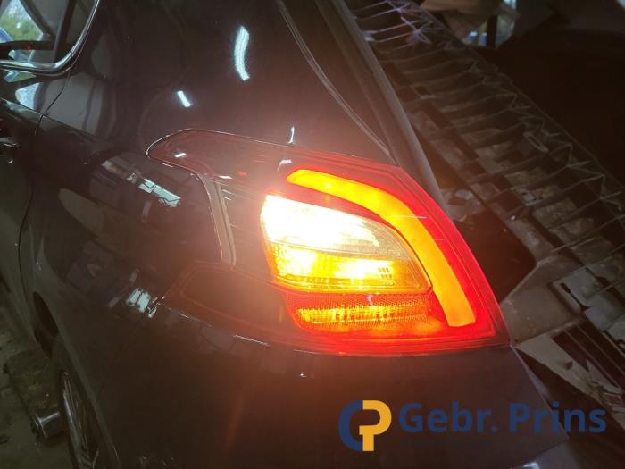 Peugeot 308 1.2 12V e-THP PureTech 130 Sloopvoertuig (2017, Blauw)