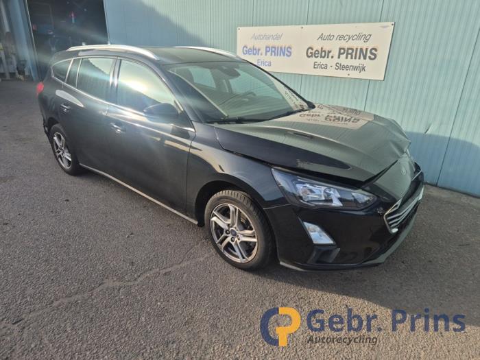 Ford Focus 4 Wagon 1.0 Ti-VCT EcoBoost 12V 100 Sloopvoertuig (2020, Zwart)