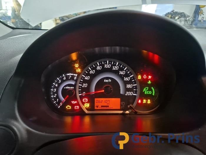 Mitsubishi Space Star 1.0 12V Sloopvoertuig (2015, Wit)