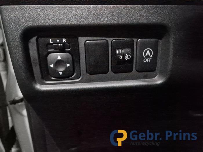 Mitsubishi Space Star 1.0 12V Sloopvoertuig (2015, Wit)