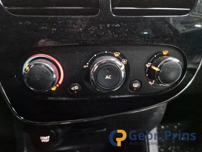 Renault Clio IV Estate/Grandtour 1.5 Energy dCi 90 FAP Sloopvoertuig (2014, Zwart)