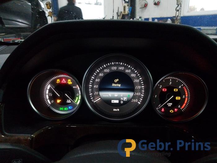 Mercedes E Estate E-250 CDI 16V BlueEfficiency Sloopvoertuig (2013, Grijs)