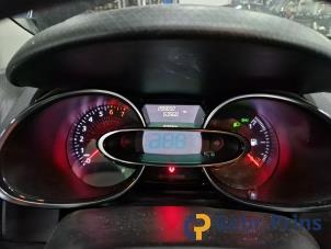 Renault Clio IV Estate/Grandtour 0.9 Energy TCE 90 12V Sloopvoertuig (2018, Zwart)