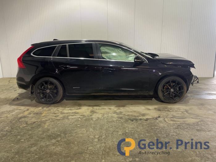 Volvo V60 I 2.0 T5 16V Sloopvoertuig (2014, Zwart)