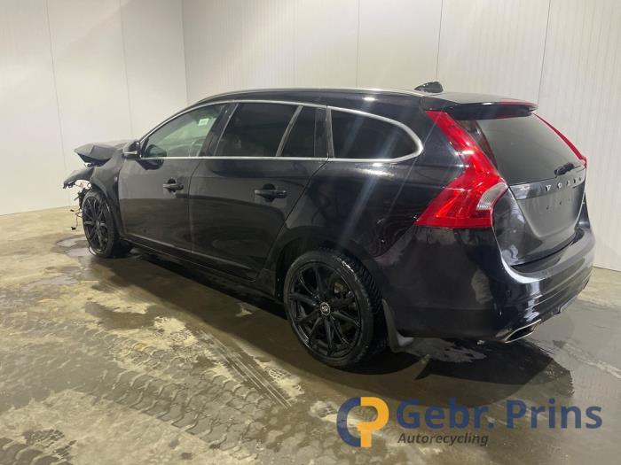 Volvo V60 I 2.0 T5 16V Sloopvoertuig (2014, Zwart)