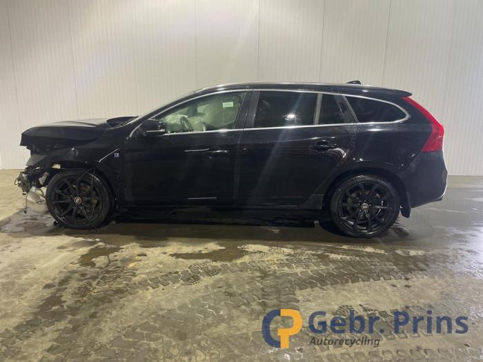 Volvo V60 I 2.0 T5 16V Sloopvoertuig (2014, Zwart)