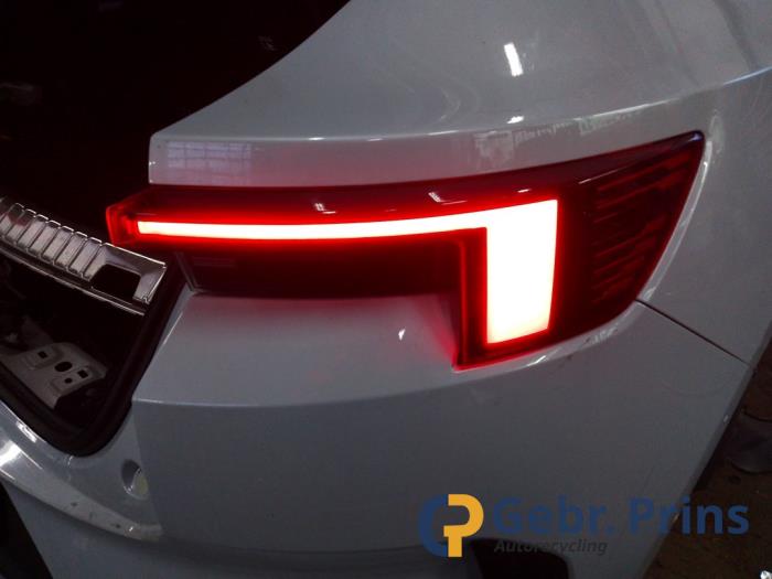 Polestar Polestar 4 Long Range Dual Motor 100 kWh Sloopvoertuig (2025, Grijs)