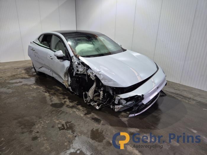 Polestar Polestar 4 Long Range Dual Motor 100 kWh Sloopvoertuig (2025, Grijs)