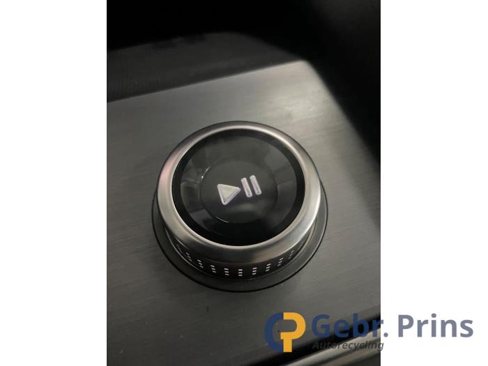 Polestar Polestar 4 Long Range Dual Motor 100 kWh Sloopvoertuig (2025, Grijs)