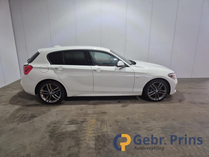 BMW 1 serie 120i 2.0 16V Sloopvoertuig (2017, Wit)