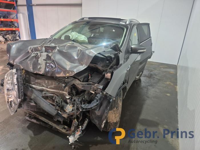 Ford Kuga II 1.5 EcoBoost 16V 150 Sloopvoertuig (2015, Grijs)