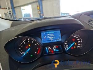 Ford Kuga II 1.5 EcoBoost 16V 150 Sloopvoertuig (2015, Grijs)