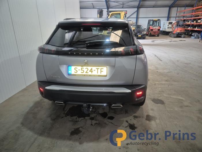 Peugeot 2008 1.2 VTi 12V PureTech 130 Sloopvoertuig (2021, Grijs)