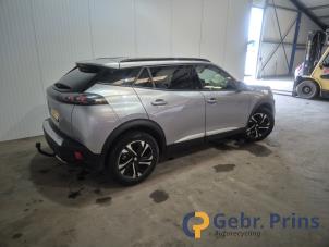 Peugeot 2008 1.2 VTi 12V PureTech 130 Sloopvoertuig (2021, Grijs)