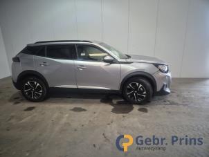 Peugeot 2008 1.2 VTi 12V PureTech 130 Sloopvoertuig (2021, Grijs)