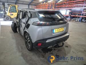 Peugeot 2008 1.2 VTi 12V PureTech 130 Sloopvoertuig (2021, Grijs)