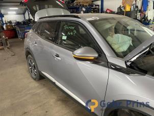 Peugeot 2008 1.2 VTi 12V PureTech 130 Sloopvoertuig (2021, Grijs)