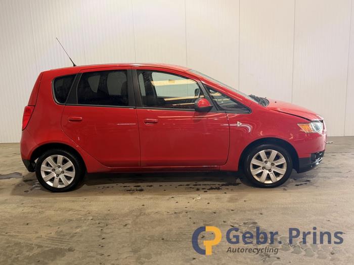 Mitsubishi Colt 1.3 16V Sloopvoertuig (2011, Rood)