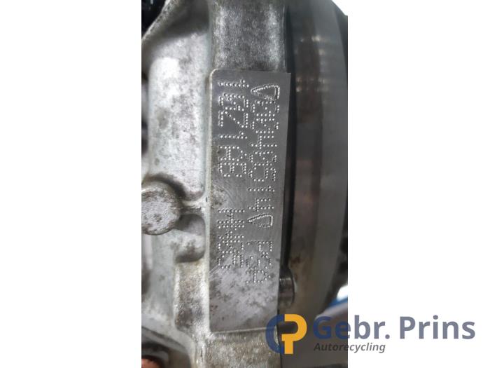 Citroen C3 1.2 12V e-THP PureTech 110 Sloopvoertuig (2020, Zwart)