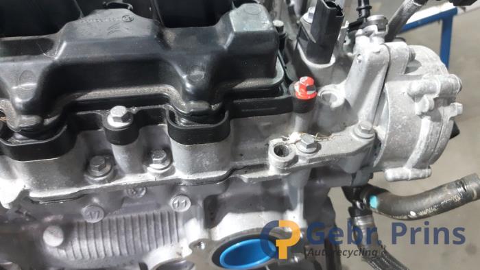 Citroen C3 1.2 12V e-THP PureTech 110 Sloopvoertuig (2020, Zwart)
