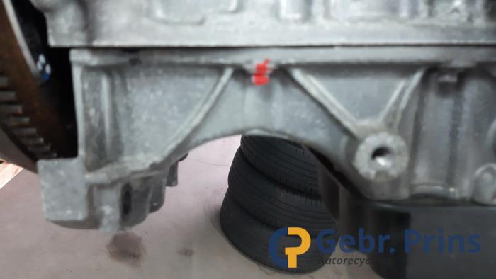 Citroen C3 1.2 12V e-THP PureTech 110 Sloopvoertuig (2020, Zwart)