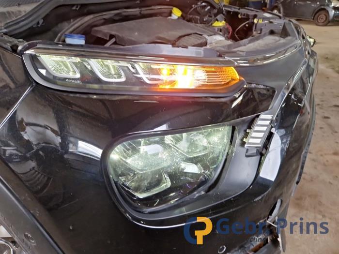 Citroen C3 1.2 12V e-THP PureTech 110 Sloopvoertuig (2020, Zwart)