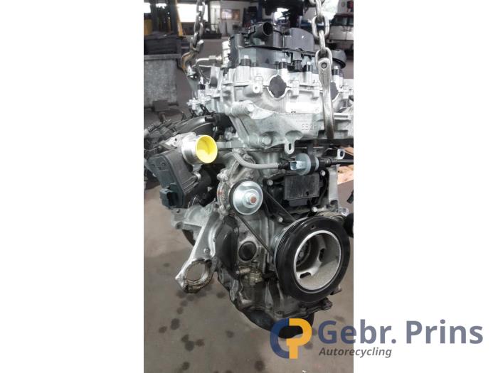 Citroen C3 1.2 12V e-THP PureTech 110 Sloopvoertuig (2020, Zwart)