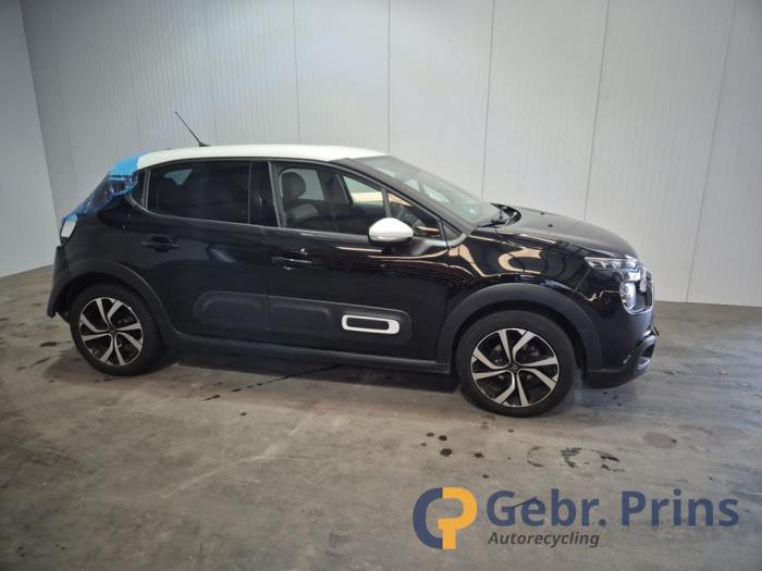 Citroen C3 1.2 12V e-THP PureTech 110 Sloopvoertuig (2020, Zwart)