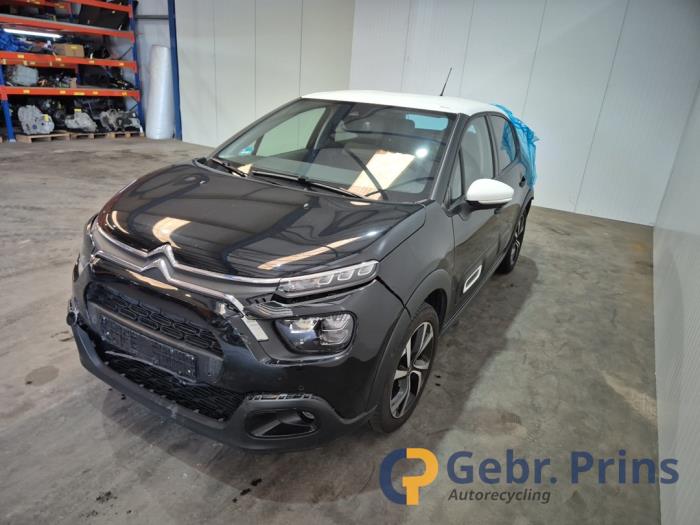 Citroen C3 1.2 12V e-THP PureTech 110 Sloopvoertuig (2020, Zwart)