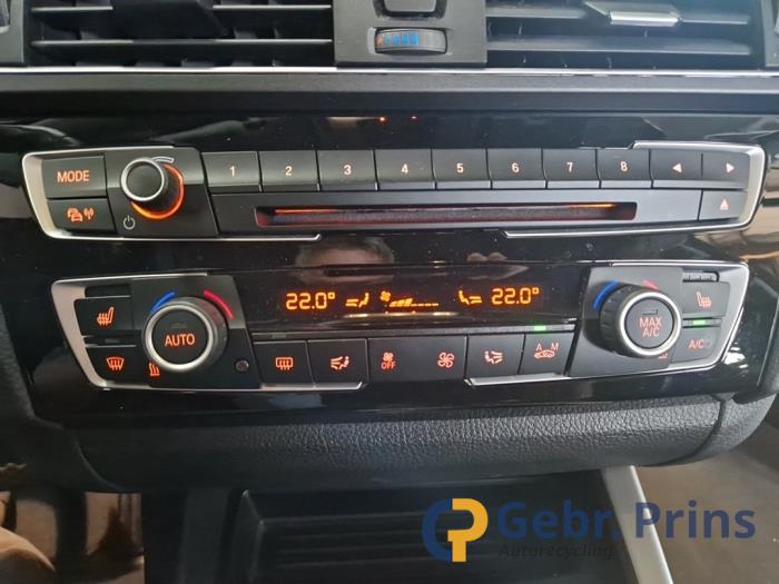 BMW 1 serie 118d 2.0 16V Sloopvoertuig (2017, Metallic, Blauw)