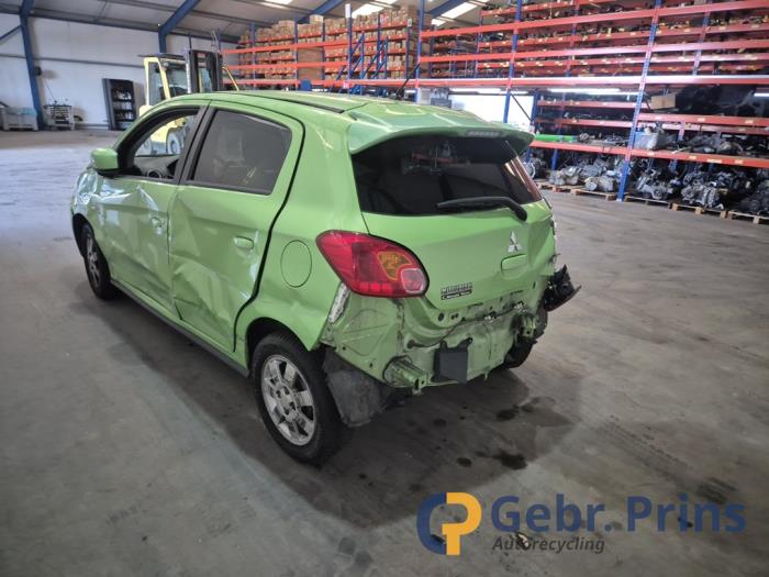 Mitsubishi Space Star 1.2 12V Sloopvoertuig (2015, Groen)