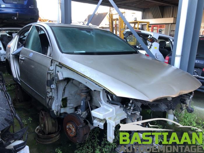 Volkswagen Passat 2.0 TDI 16V 140 Sloopvoertuig (2006, Beige)