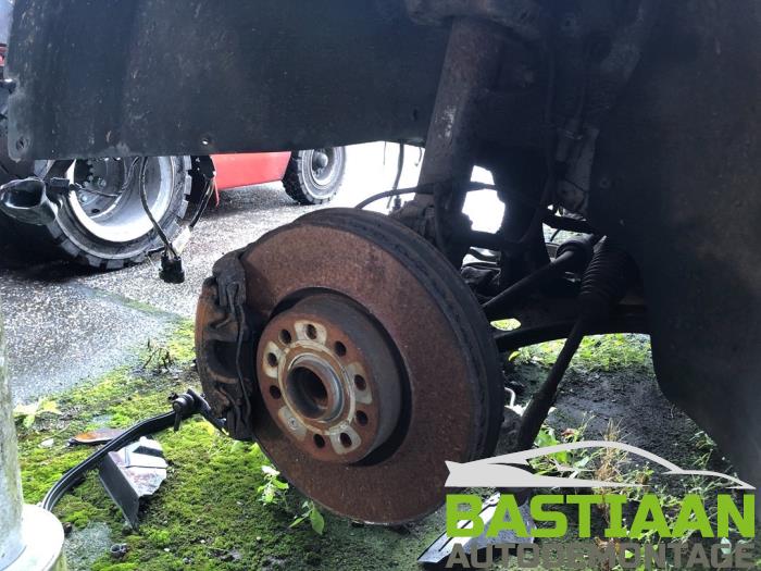 Volkswagen Passat 2.0 TDI 16V 140 Sloopvoertuig (2006, Beige)