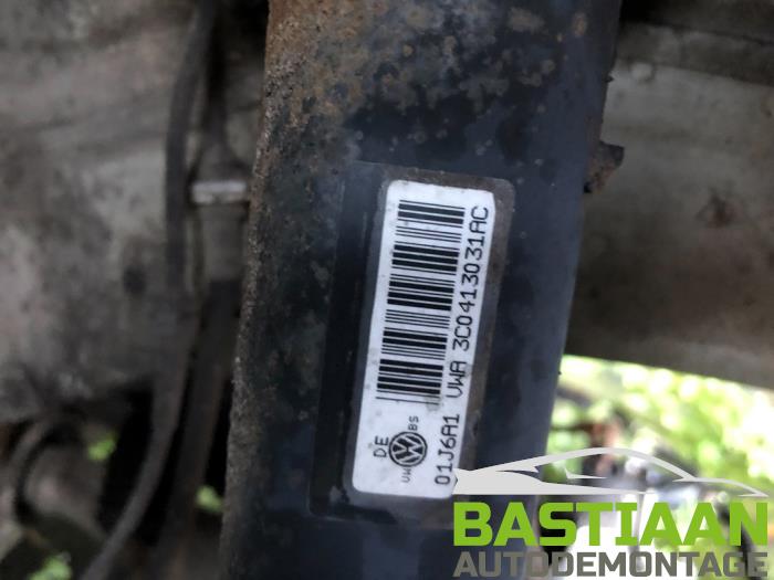 Volkswagen Passat 2.0 TDI 16V 140 Sloopvoertuig (2006, Beige)