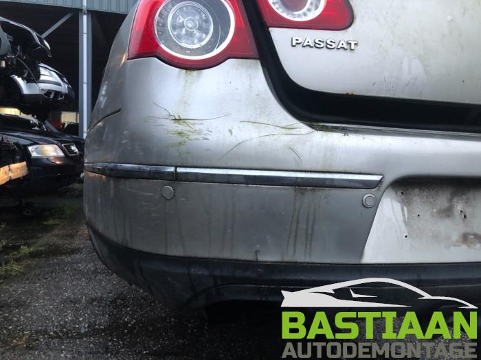 Volkswagen Passat 2.0 TDI 16V 140 Sloopvoertuig (2006, Beige)