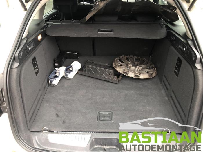 Renault Laguna III Estate 1.5 dCi 110 FAP Sloopvoertuig (2011, Wit)