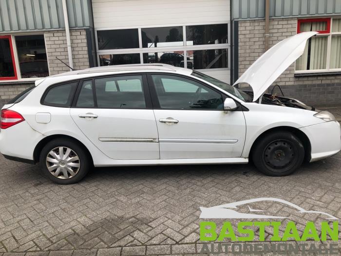Renault Laguna III Estate 1.5 dCi 110 FAP Sloopvoertuig (2011, Wit)