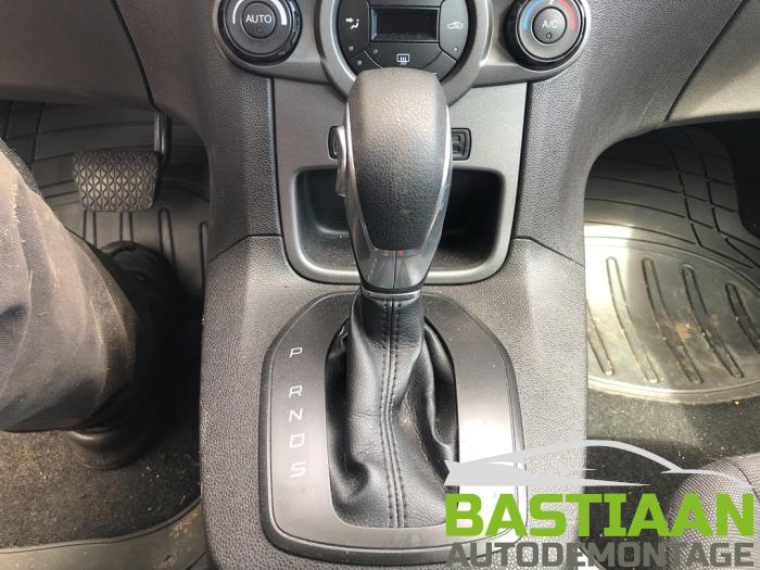 Ford Fiesta 6 1.6 16V PowerShift Sloopvoertuig (2013, Wit)