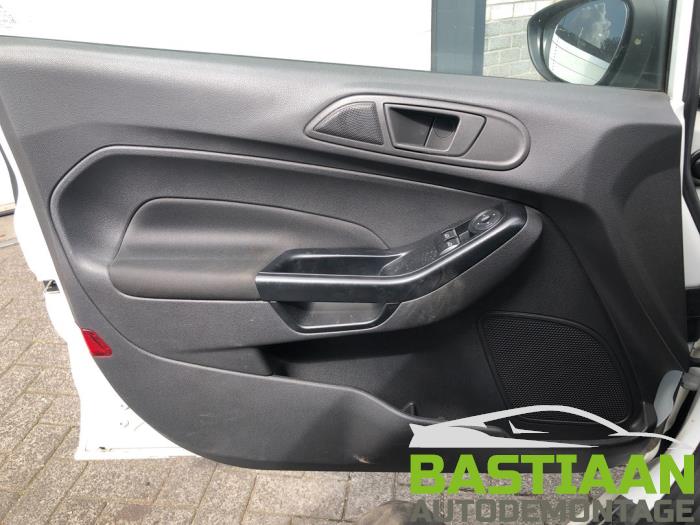 Ford Fiesta 6 1.6 16V PowerShift Sloopvoertuig (2013, Wit)