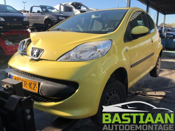 Peugeot 107 1.0 12V Sloopvoertuig (2007, Geel)