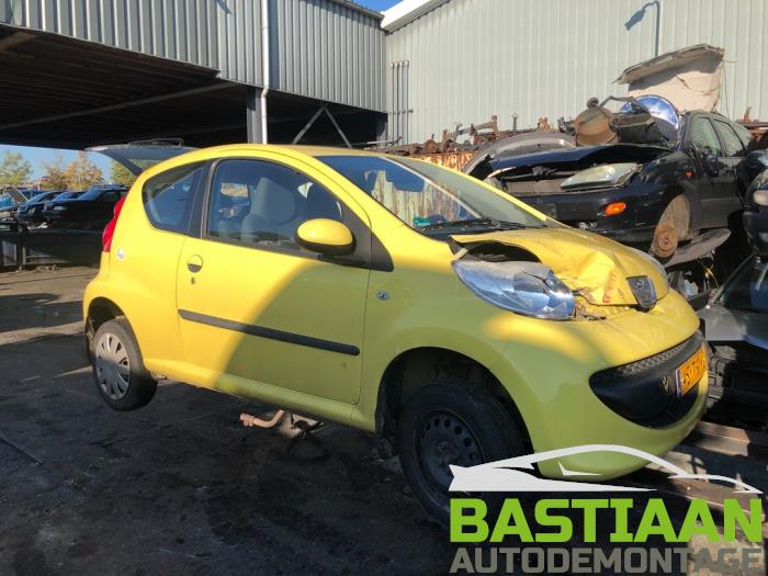 Peugeot 107 1.0 12V Sloopvoertuig (2007, Geel)