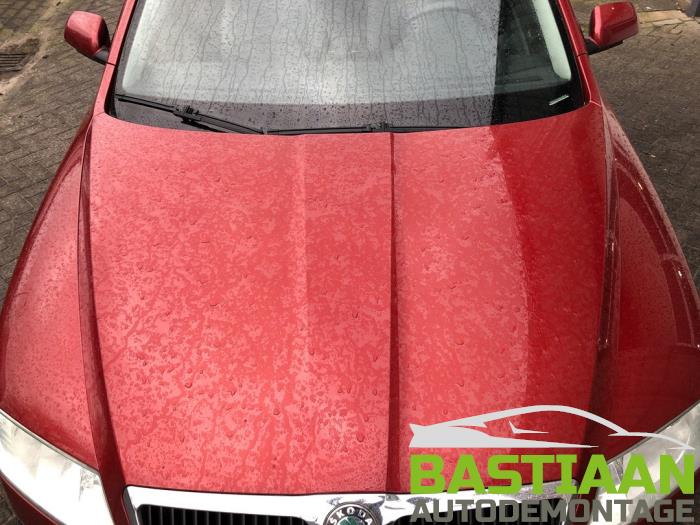 Skoda Octavia 2.0 FSI 16V Sloopvoertuig (2006, Rood)