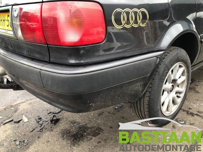 Audi 80 2.0 E Sloopvoertuig (1993, Zwart)