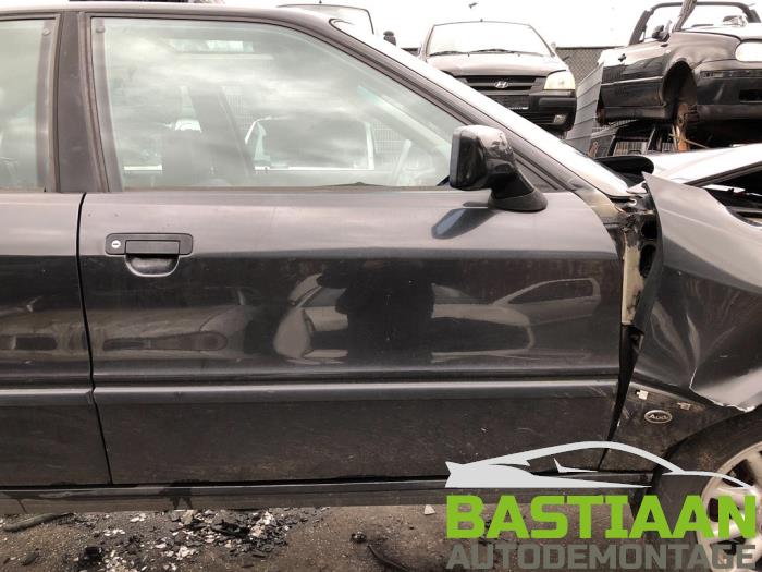 Audi 80 2.0 E Sloopvoertuig (1993, Zwart)