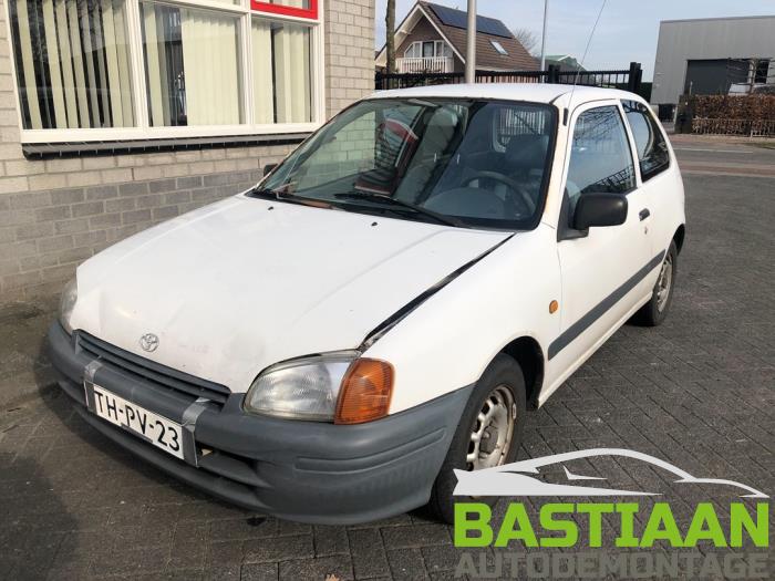 Toyota Starlet 1.3,XLi,GLi 16V Sloopvoertuig (1998, Wit)