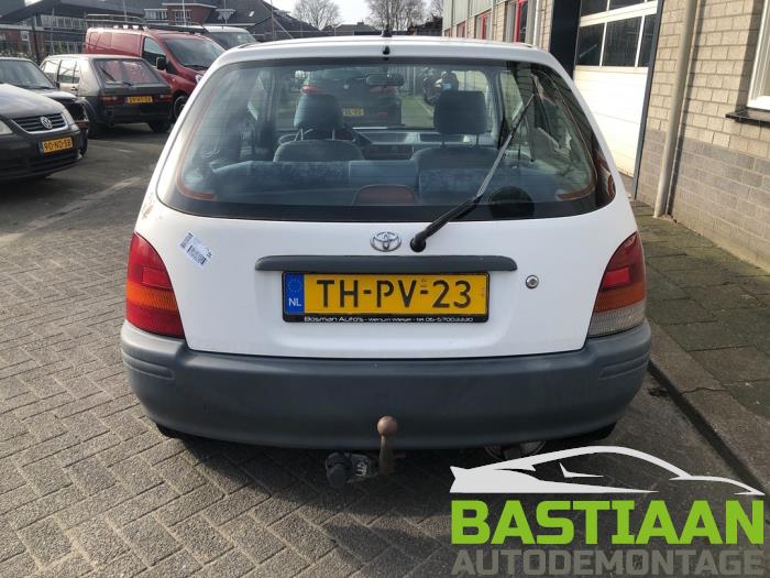 Toyota Starlet 1.3,XLi,GLi 16V Sloopvoertuig (1998, Wit)