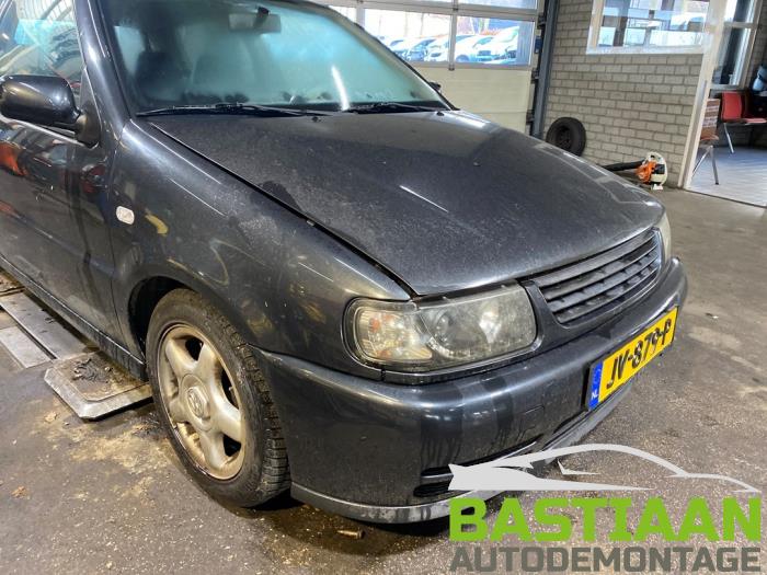 Volkswagen Polo II 1.0 (US83) Sloopvoertuig (1991, Grijs)